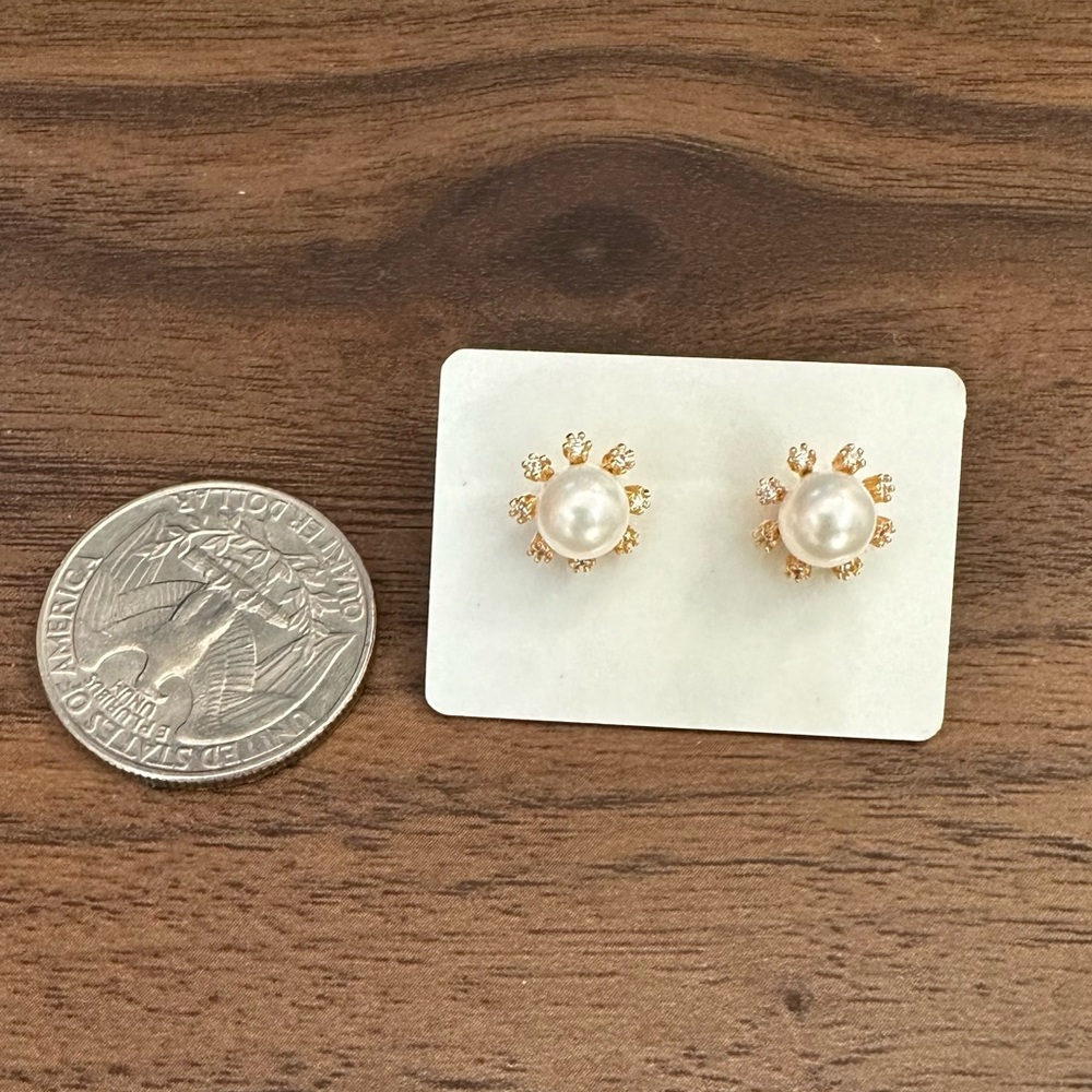 Anthropologie Tai Pearl Starburst Stud Earrings